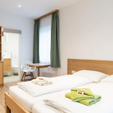 Bed & Breakfast Floeckner